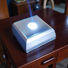 Load image into Gallery viewer, Mini White LED Light Base (Battery Operated)